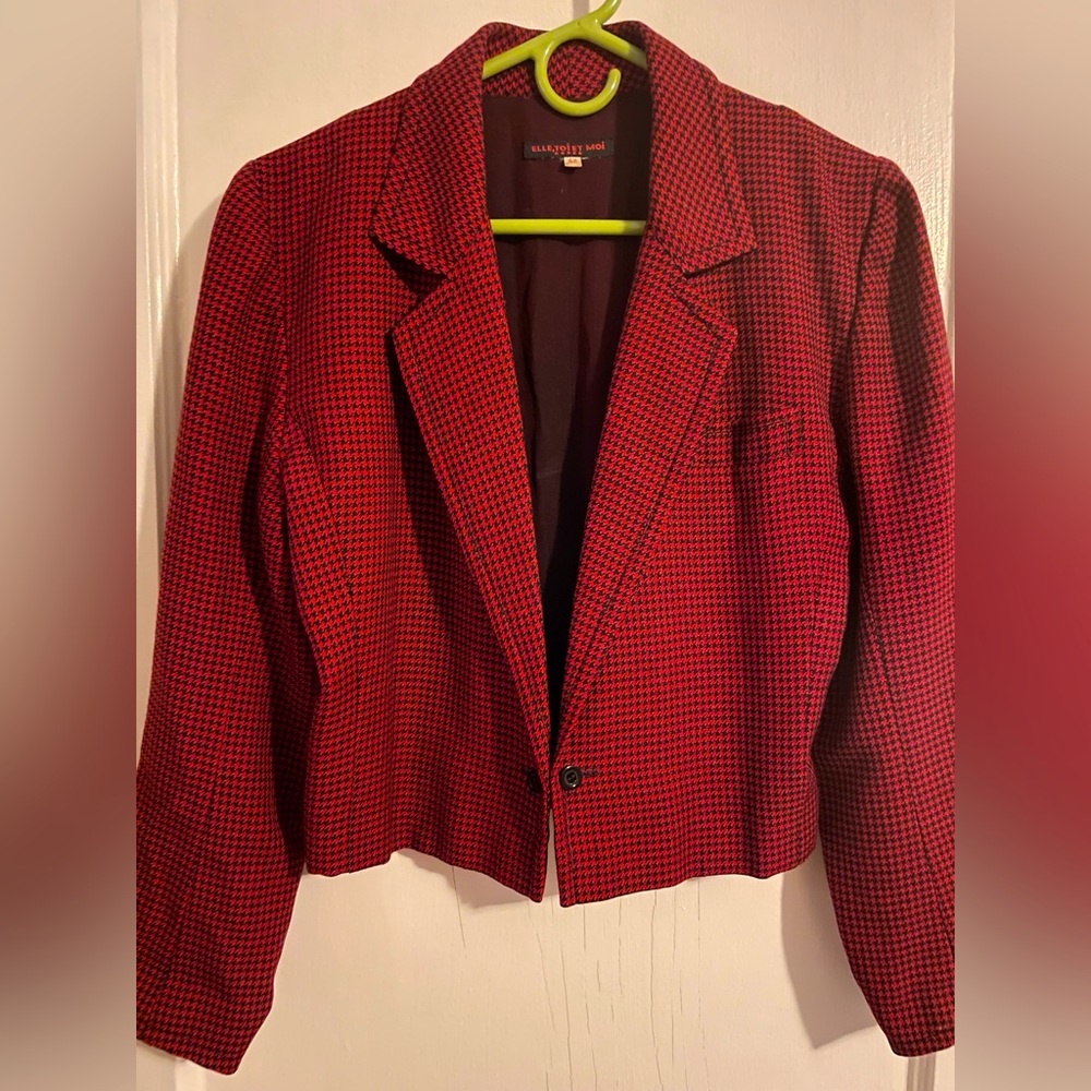 Vintage Cropped Blazer - Black and Red Houndstooth